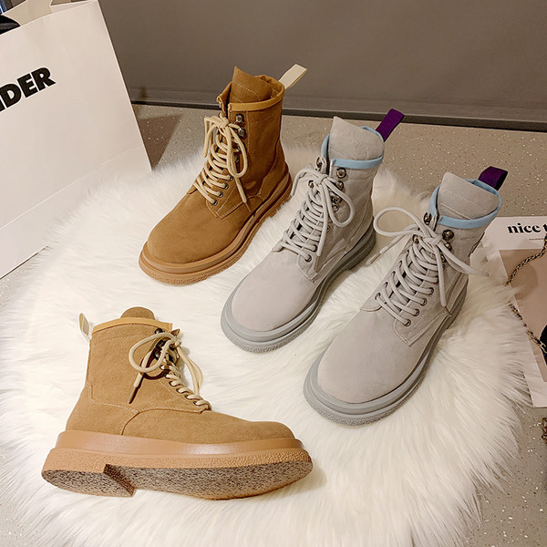 Alkalmi csizma fűzővel - nőknek