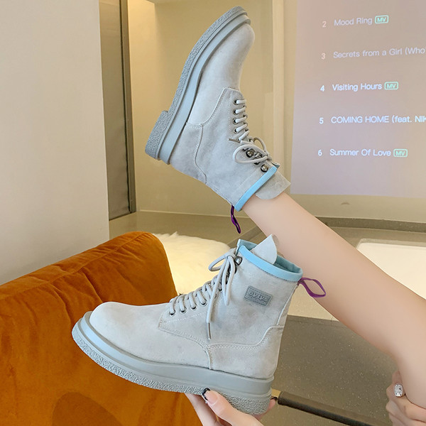 Alkalmi csizma fűzővel - nőknek