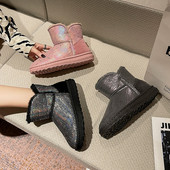 Naiste läikivad lameda tallaga saapad