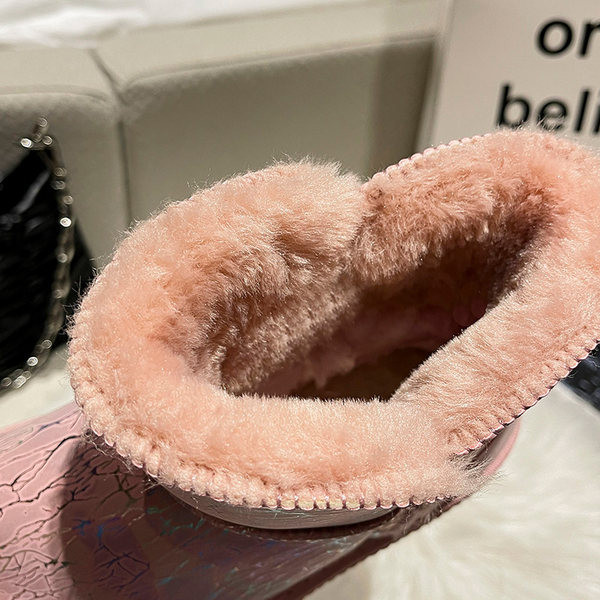 Naiste läikivad lameda tallaga saapad