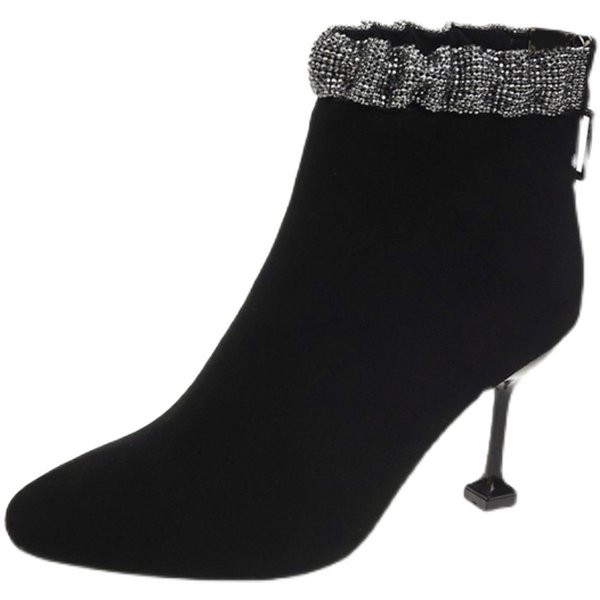 Ženske čizme sa kamenčićima i tankom petom u crnoj boji