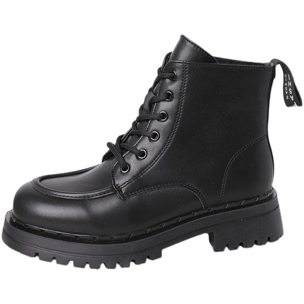 Új, durva talpú női bőrcsizma modell - fekete színben