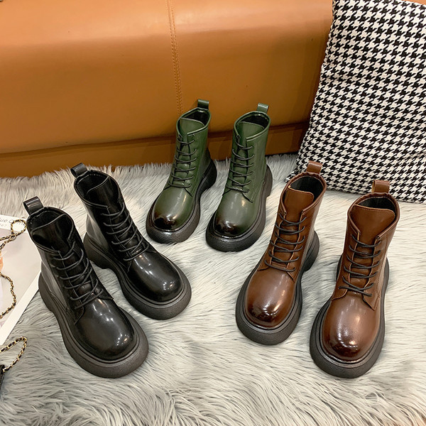 Cizme casual din piele cu sireturi - pentru femei