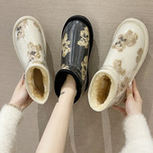 Új modell női csizmák applikációkkal és meleg béléssel