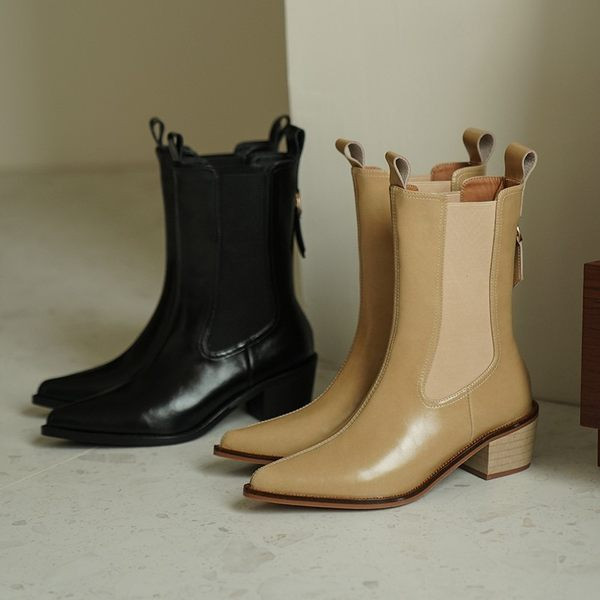 Moderne ženske čizme od eko kože model sa špicastom petom