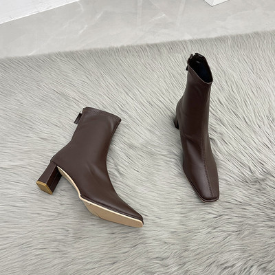 Novi model ženskih čizama od eko kože sa petom visine 6 cm