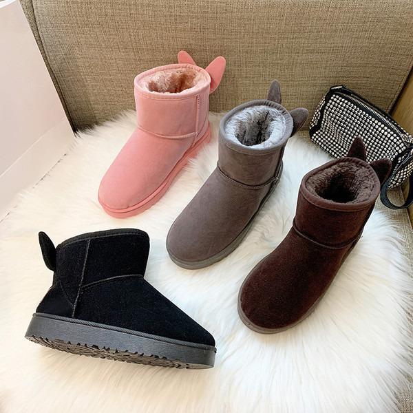 Ženske zimske čizme sa 3D elementima i toplom postavom