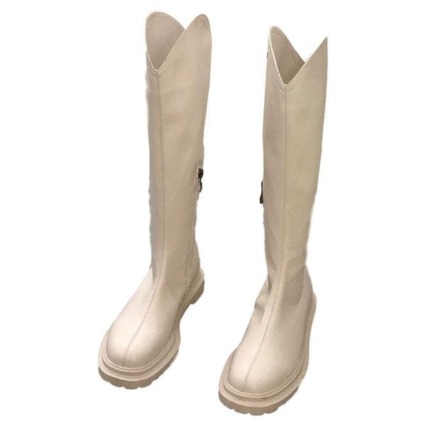 Alkalmi női csizma lekerekített cipzárral