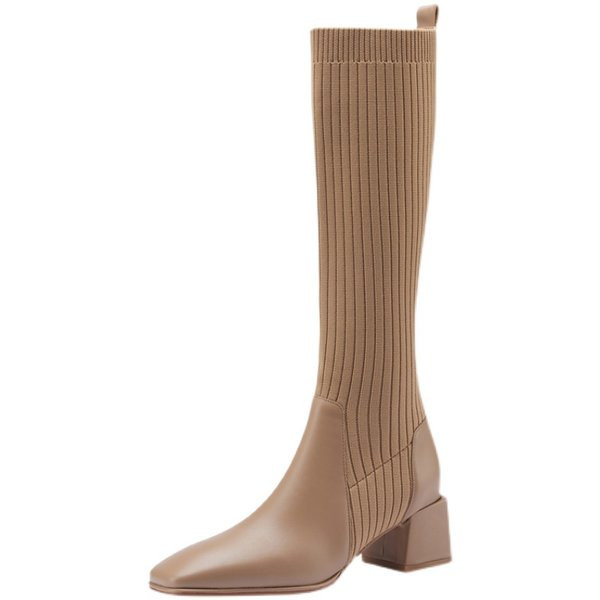 Elegáns női csizma sima modell, magas 5,5 cm-es sarokkal