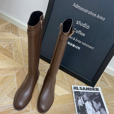 Eko-nahast stiilsed luku ja pandlaga naiste saapad