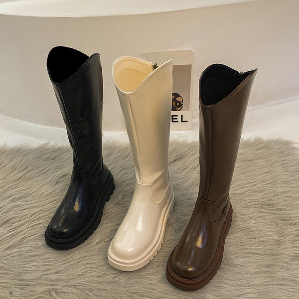 Őszi-téli térdcsizma - lekerekített modell