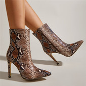 Ženske čizme s patentnim zatvaračem i tankom petom - model na špic