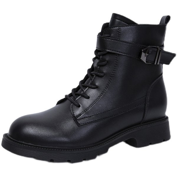 Ženske čizme od umjetne kože s pertlama u crnoj boji