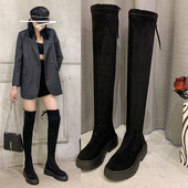 Női csizma mesterséges velúrból, lapos talppal