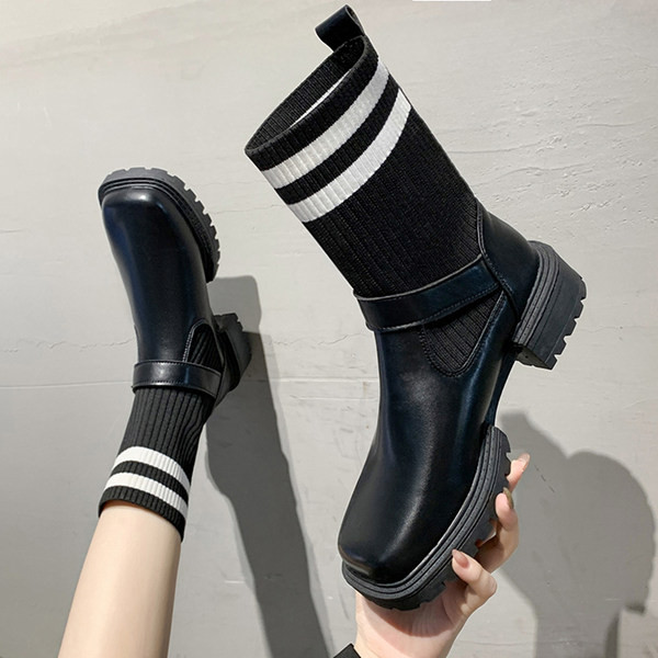 Alkalmi csizma textil részből álló zoknitípussal