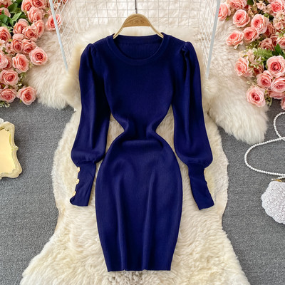 Γυναικείο πλεκτό φόρεμα με οβάλ λαιμόκοψη και μακριά μανίκια