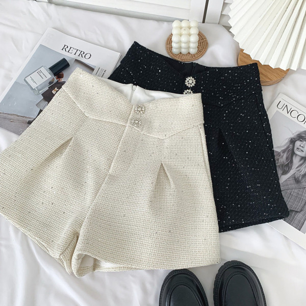 Moodsad kahevärvilised kivikestega naiste lühikesed püksid