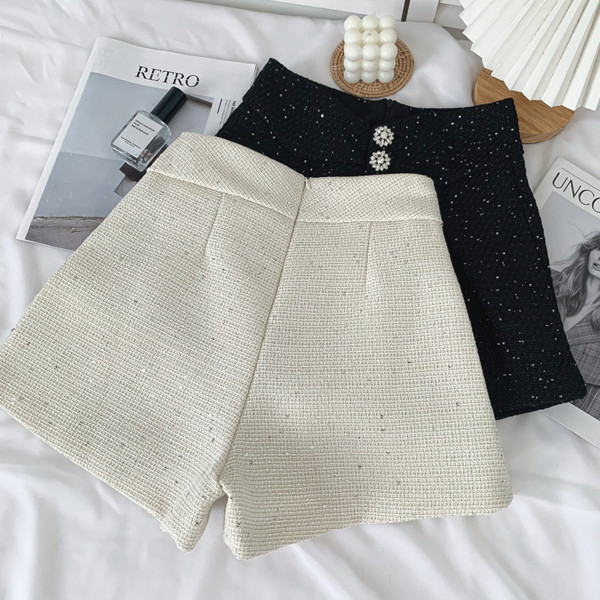 Moodsad kahevärvilised kivikestega naiste lühikesed püksid