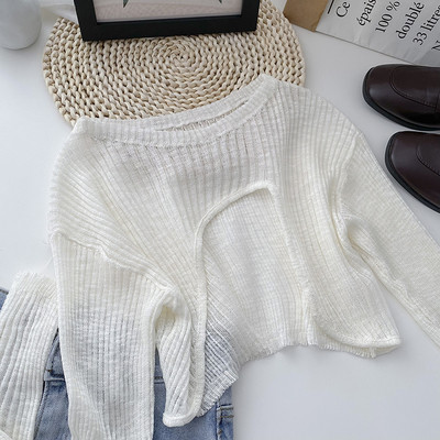 Γυναικεία μπλούζα με οβάλ λαιμόκοψη και μακριά μανίκια σε διάφορα χρώματα