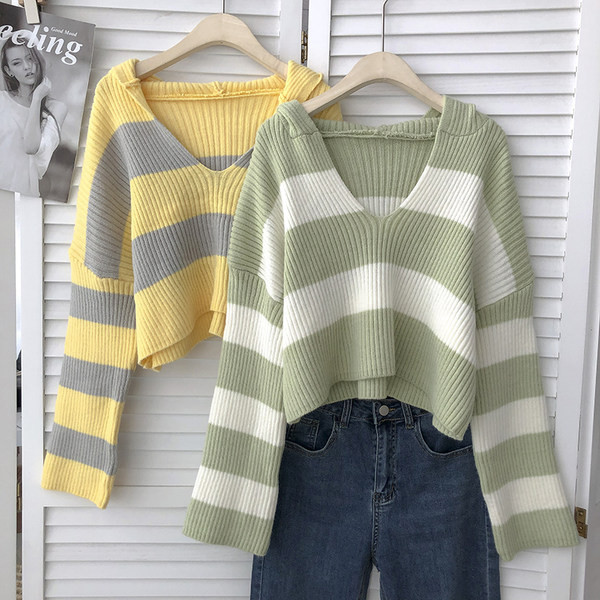 Naiste laiade varrukatega triibuline kampsun