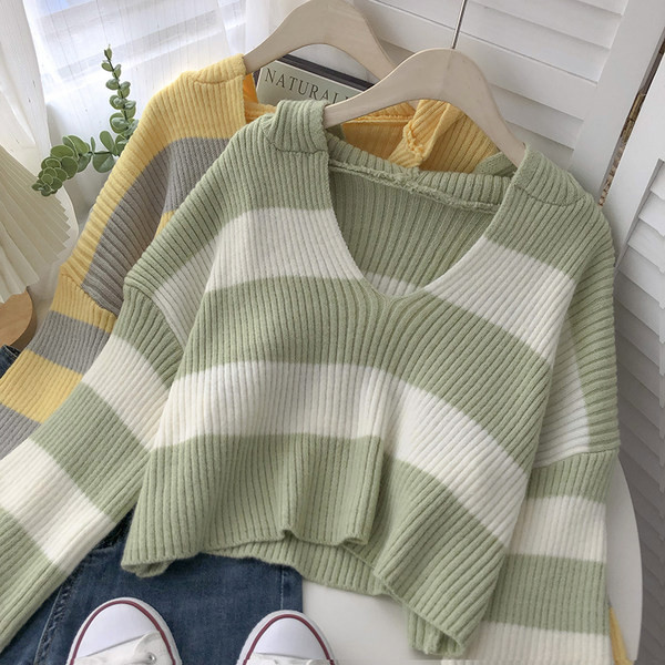 Naiste laiade varrukatega triibuline kampsun