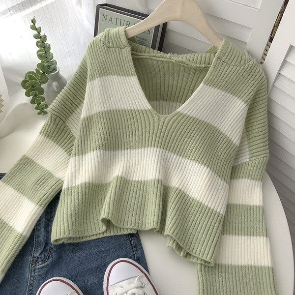 Naiste laiade varrukatega triibuline kampsun