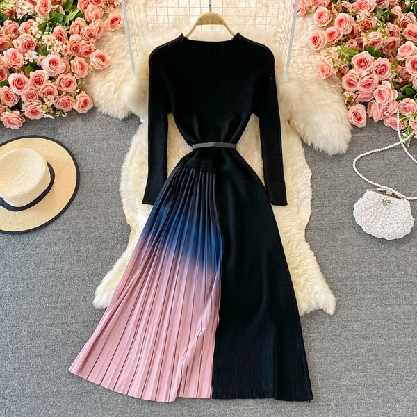 Női ruha övvel és hosszú ujjú - fekete színű