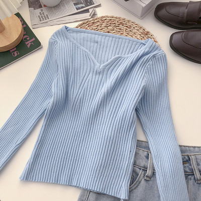 Γυναικεία κοτλέ μπλούζα με spitz λαιμόκοψη