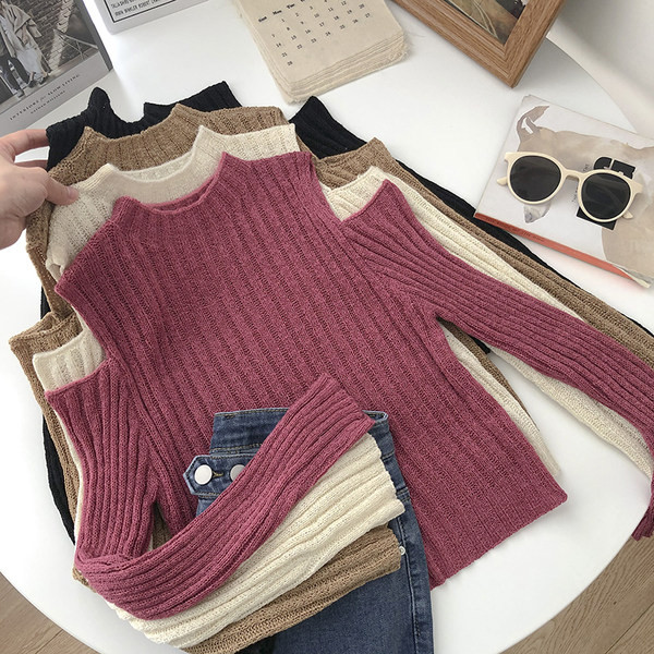 Naiste madala kraega ja paljaste õlgadega kampsun