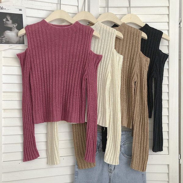 Naiste madala kraega ja paljaste õlgadega kampsun