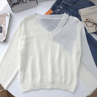 Női alkalmi pulóver hosszú ujjal és spitz nyakkivágással