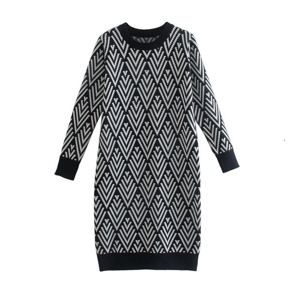 Hosszú őszi-téli kötött ruha