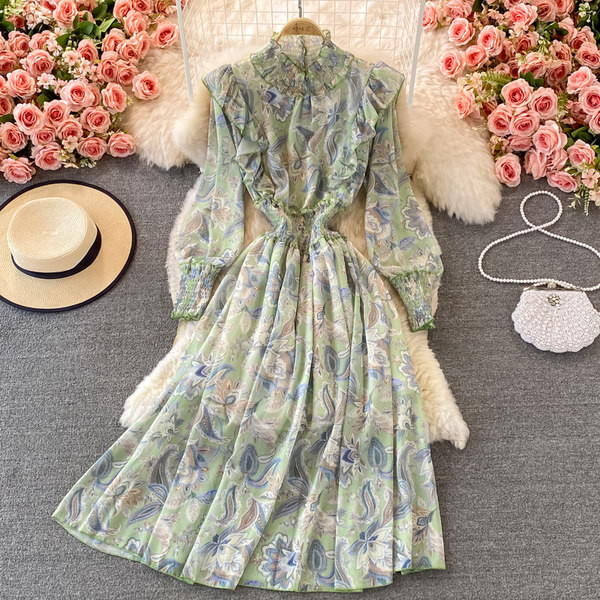 Elastse vöökoha ja lillemustriga naiste kleit - mitut värvi