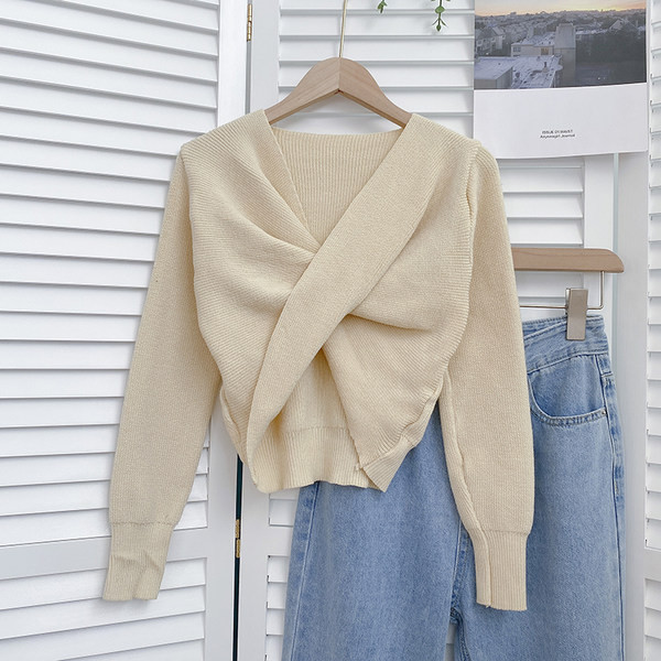 Casual πουλόβερ με λαιμόκοψη V