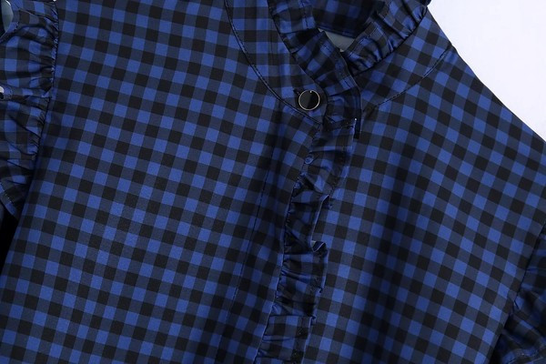 Kockás női ing fürtökkel