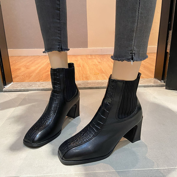 Naiste vabaaja saapad, tavaline kontsaga mudel