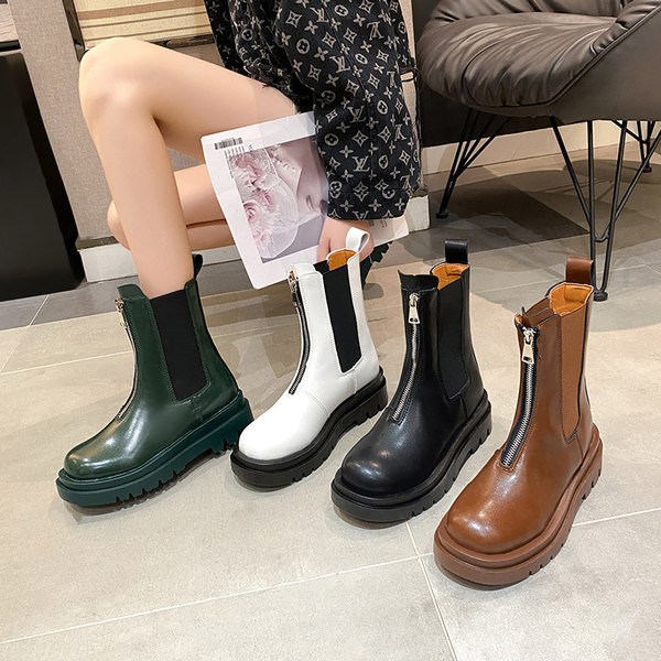 Naiste moodsad ökonahast saapad ees lukuga