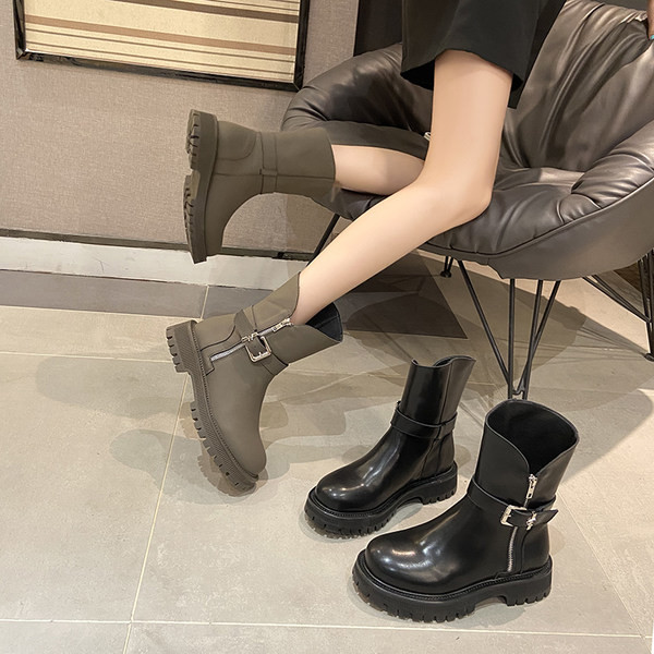 Naiste vabaaja saapad ökonahast luku ja pandlaga