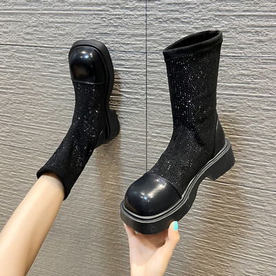 Μοντέρνες γυναικείες μπότες με διακοσμητικές πέτρες στρογγυλεμένο μοτίβο