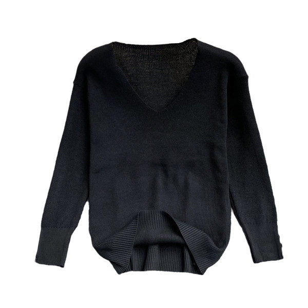 Γυναικεία πουλόβερ με κουμπιά και spitz λαιμόκοψη