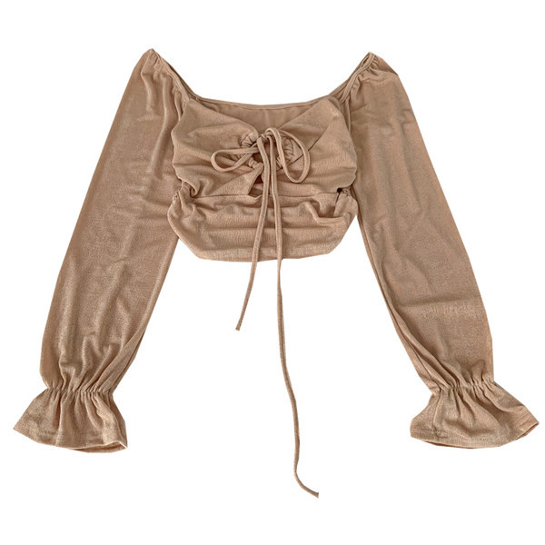 Új modell rövid női blúz kerek nyakkivágással és hosszú ujjal