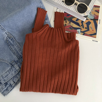 Pulover de dama cu guler inalt si maneci lungi