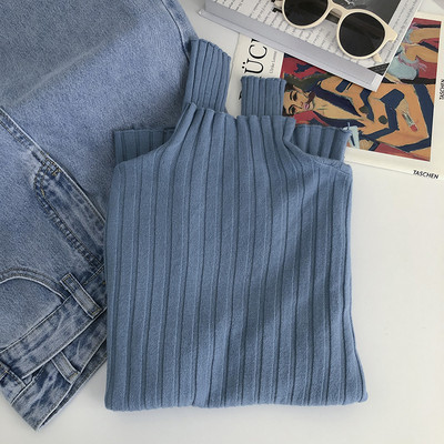 Pulover de dama cu guler inalt si maneci lungi