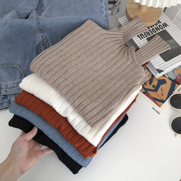 Pulover de dama cu guler inalt si maneci lungi