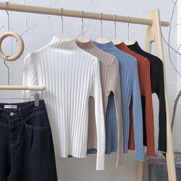 Pulover de dama cu guler inalt si maneci lungi