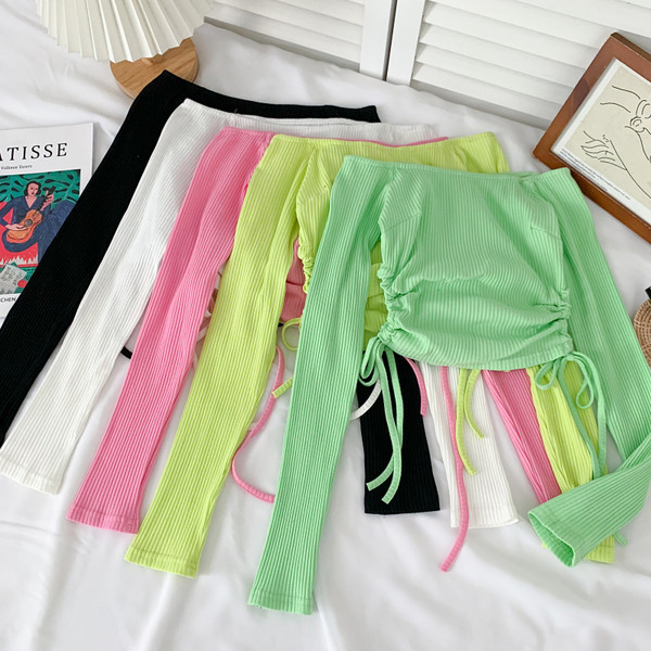 Csónakos nyakkivágású, hosszú ujjú női blúz - sima modell