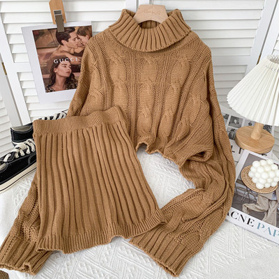 Jauna modeļa sieviešu trikotāžas komplekts no divu daļu džempera un svārkiem