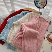 Πλεκτό γυναικείο πουλόβερ με στρογγυλή λαιμόκοψη σε διάφορα χρώματα