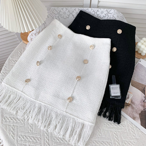 Modern női szoknya magas derékkal és rojtokkal - fehér és fekete színben