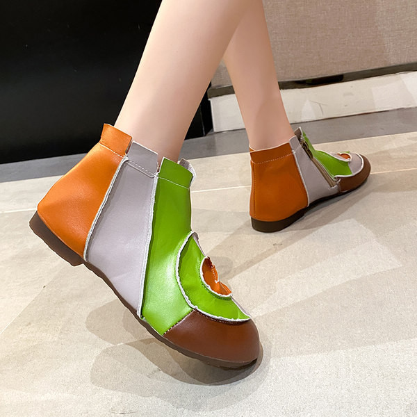 Eko bőrből készült lapos talpú női csizma cipzárral